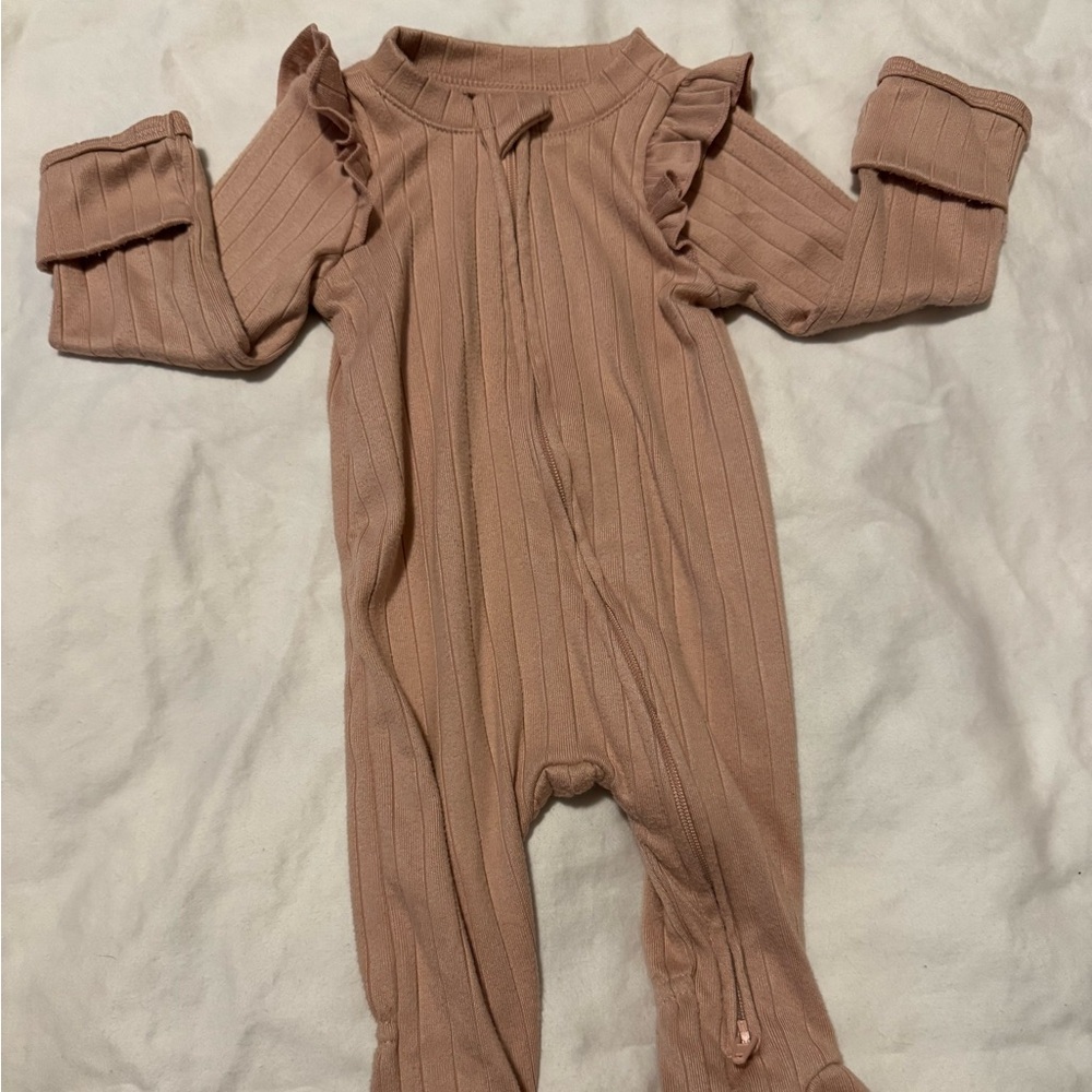 Cloud Island Ribbed Mauve Kids Footie